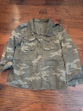 Aeropostale Women's Camouflage Utility Jacket - Green Camo